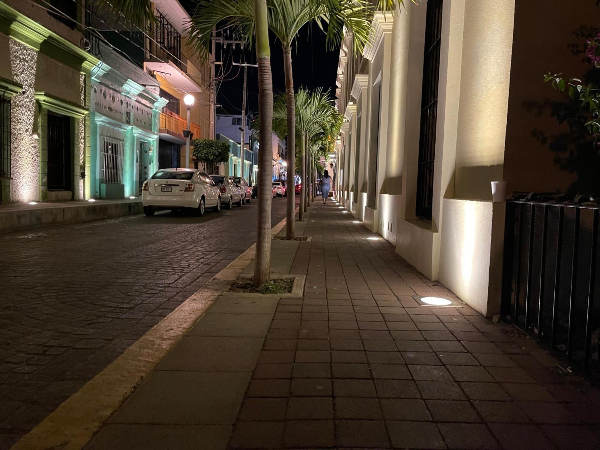 New & Modern, 5 Star Area, Walk 2 Beach, Pool, Views, King Bed Mazatlan Exterior photo
